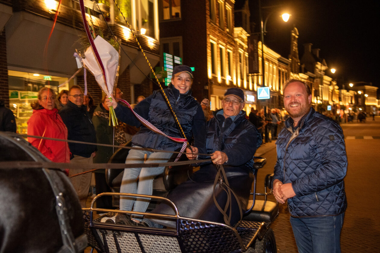 Siebren en Martine Reijenga uit Joure winnen Hanzeringrijderij op Bolletongersdei